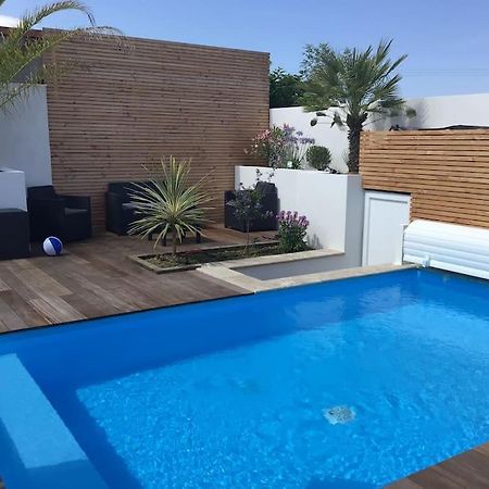 Villa Exceptionnelle Piscine Et Jardin Prive Sejour Haut De Gamme Proche La Rochelle Sainte-Soulle Экстерьер фото