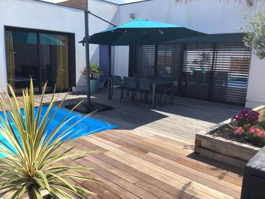 Villa Exceptionnelle Piscine Et Jardin Prive Sejour Haut De Gamme Proche La Rochelle Sainte-Soulle Экстерьер фото